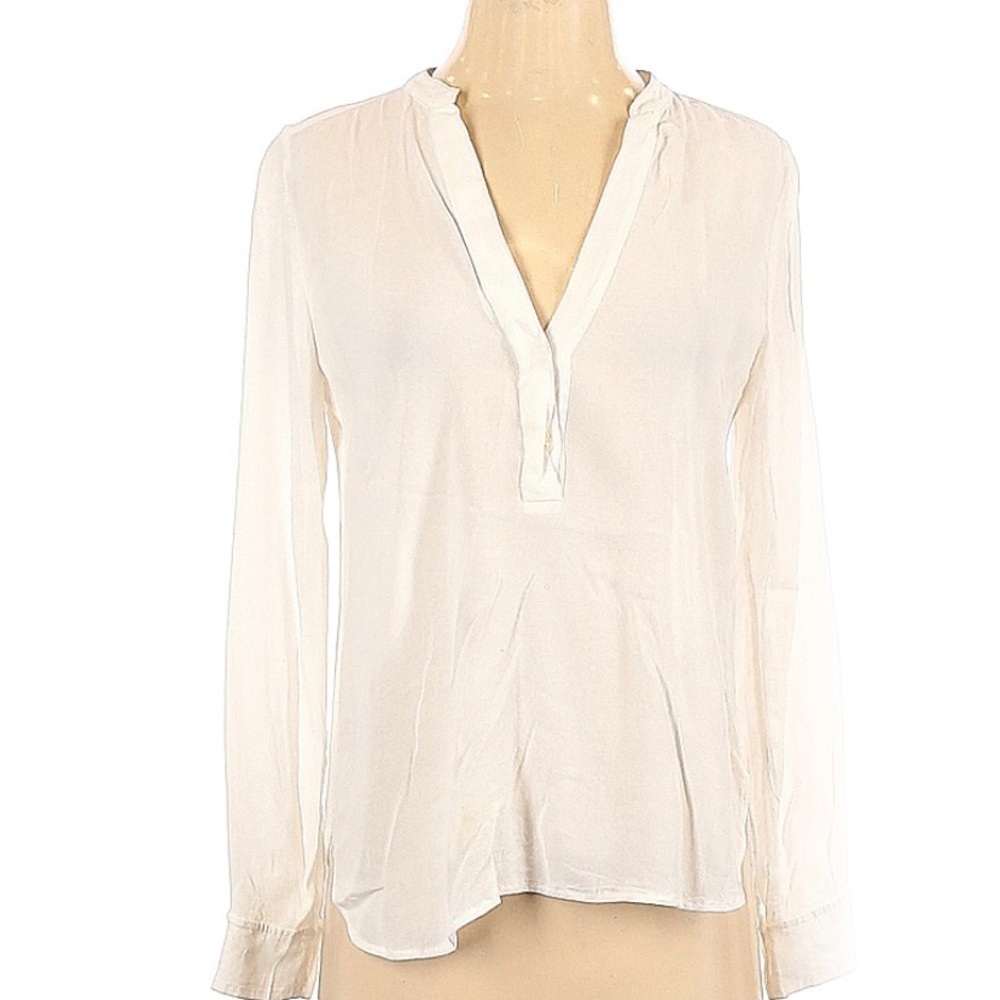 VINCE 4 long sleeve loose stand up collar white shirt in excellent condition